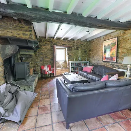Holiday home Gorgeous In With Kitchen Lohitzun-Oyhercq
