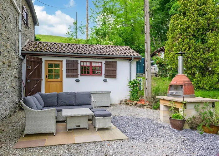 Awesome In Lohitzun-Oyhercq