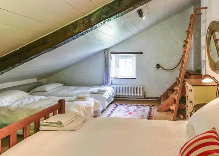 Awesome In * Lohitzun-Oyhercq